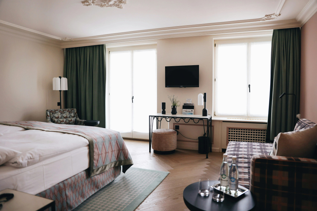 guest_rooms