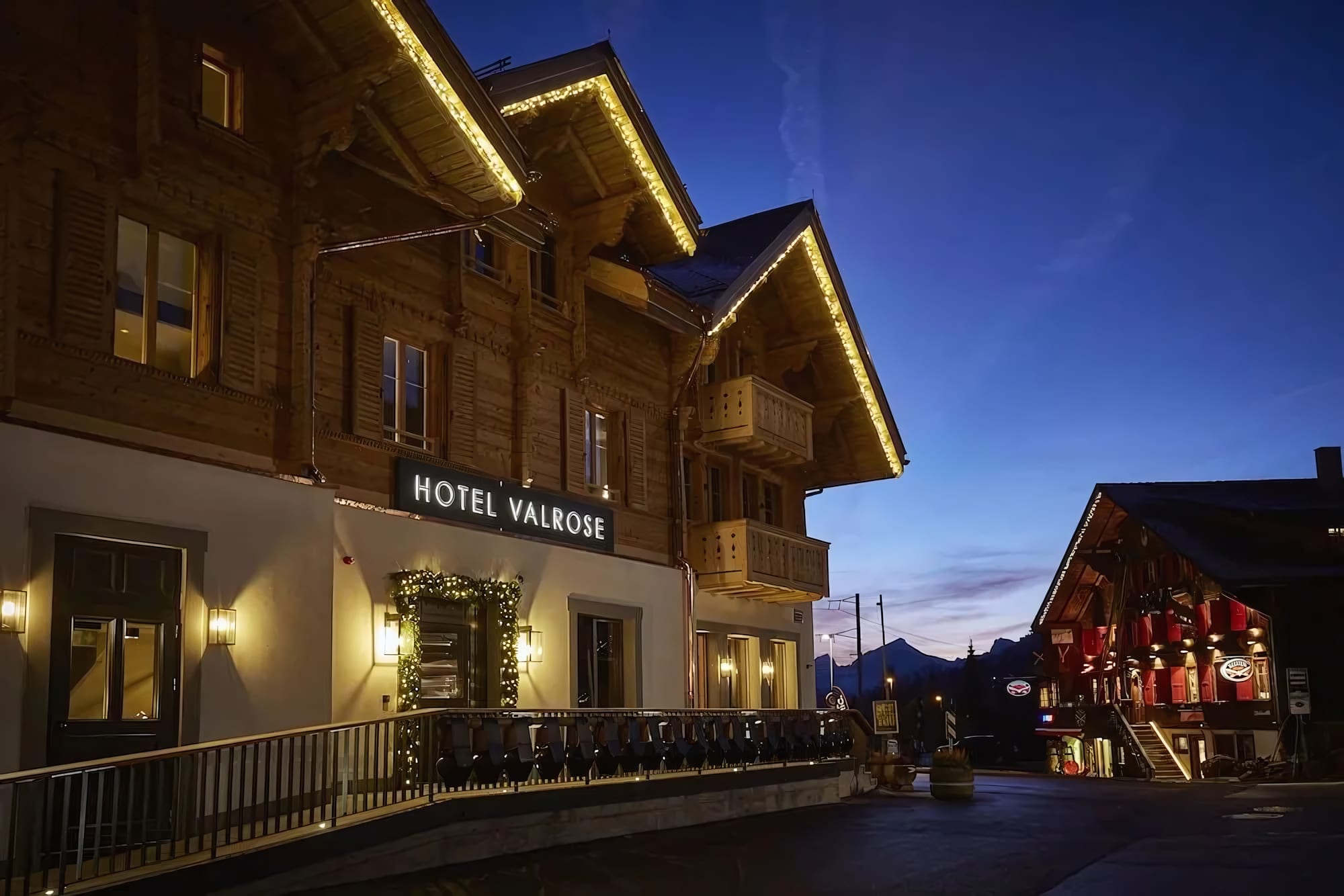 A Century-Old Chalet Born with the MOB Railway