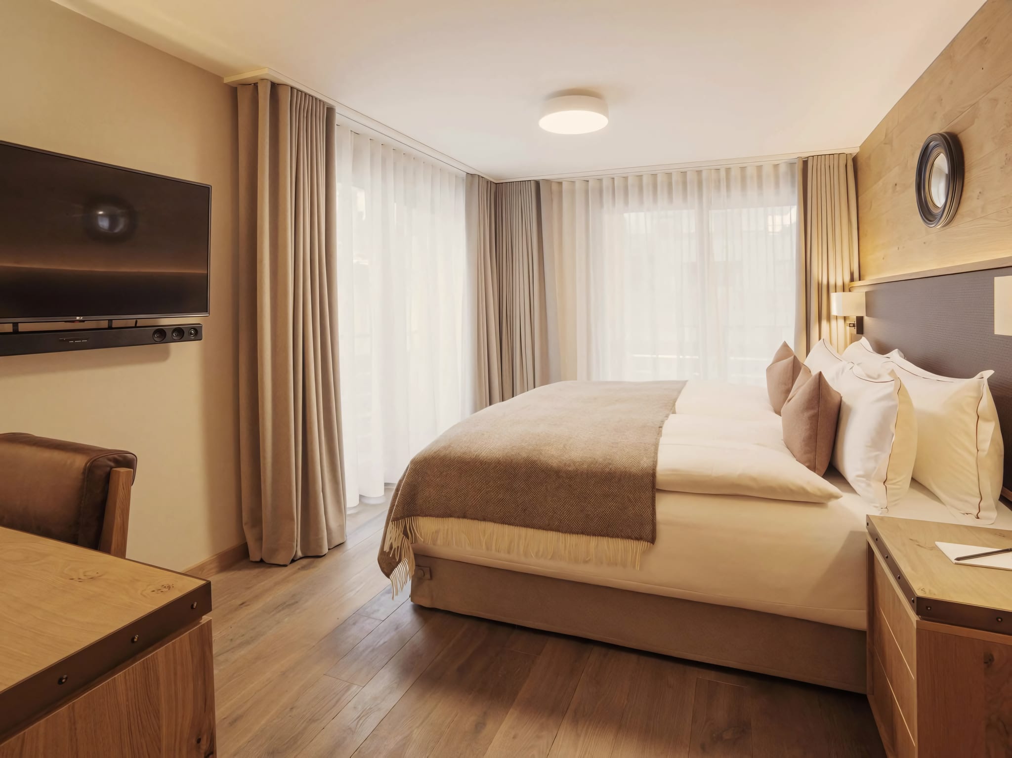 Signature Suites