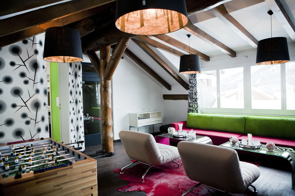 hotel_rooms