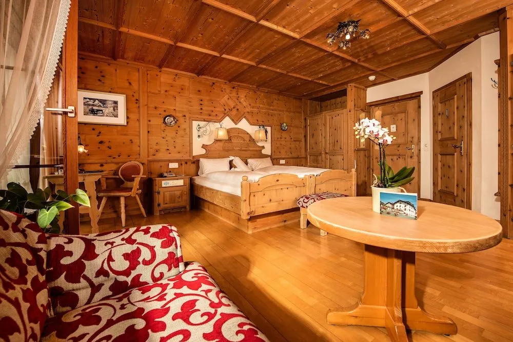 guest_rooms