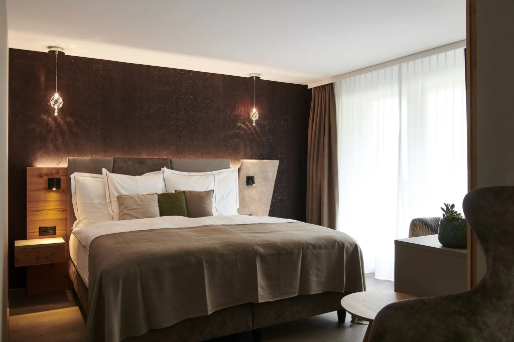 guest_rooms
