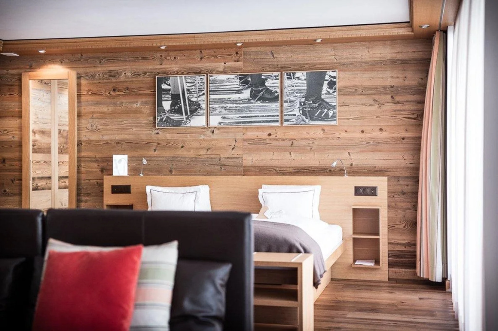 guest_rooms