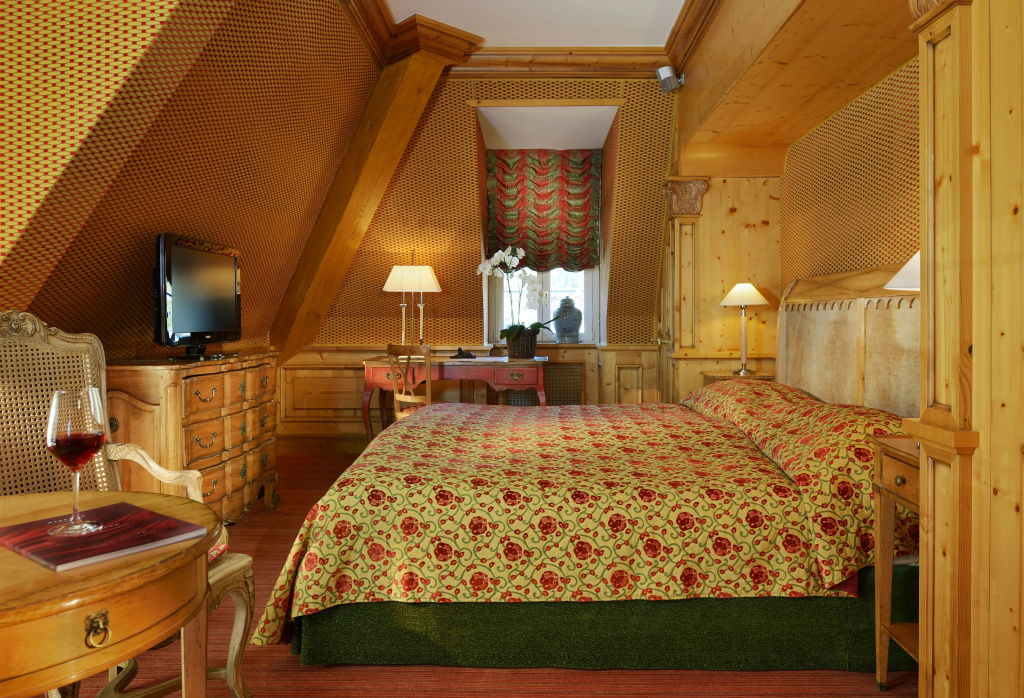 guest_rooms