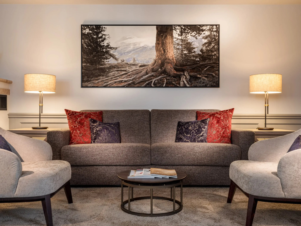 hotel_rooms