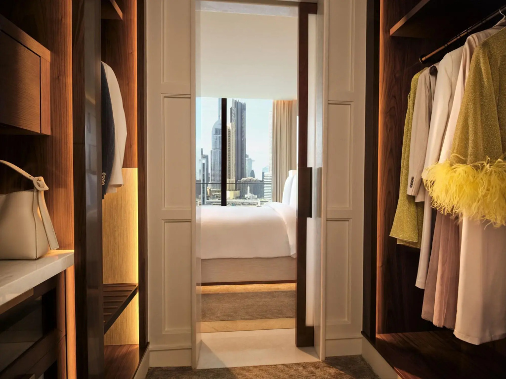 guest_rooms