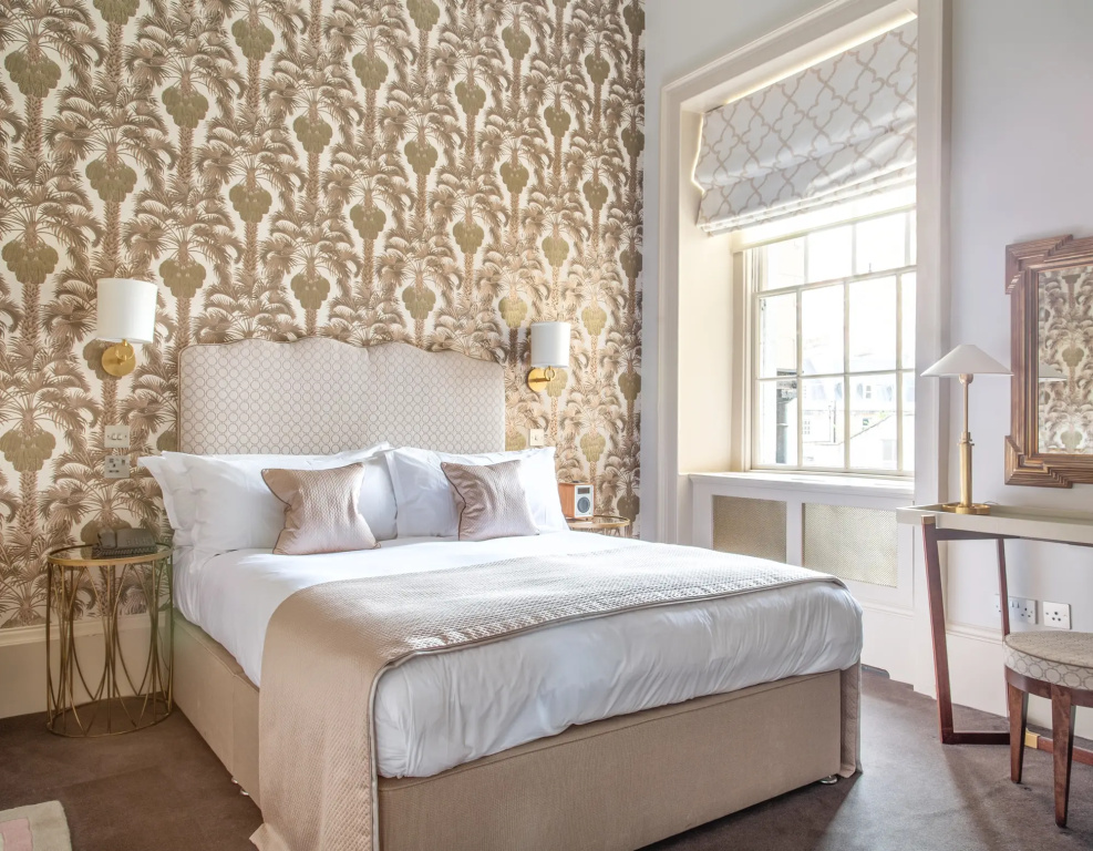 guest_rooms