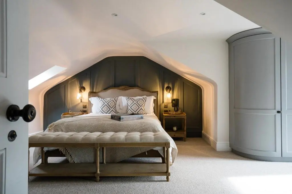 guest_rooms
