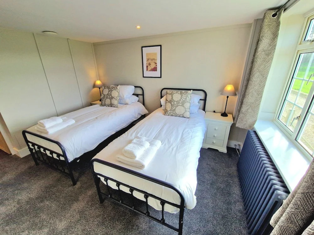 guest_rooms