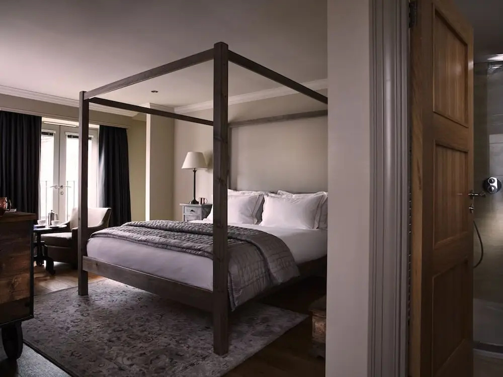 guest_rooms