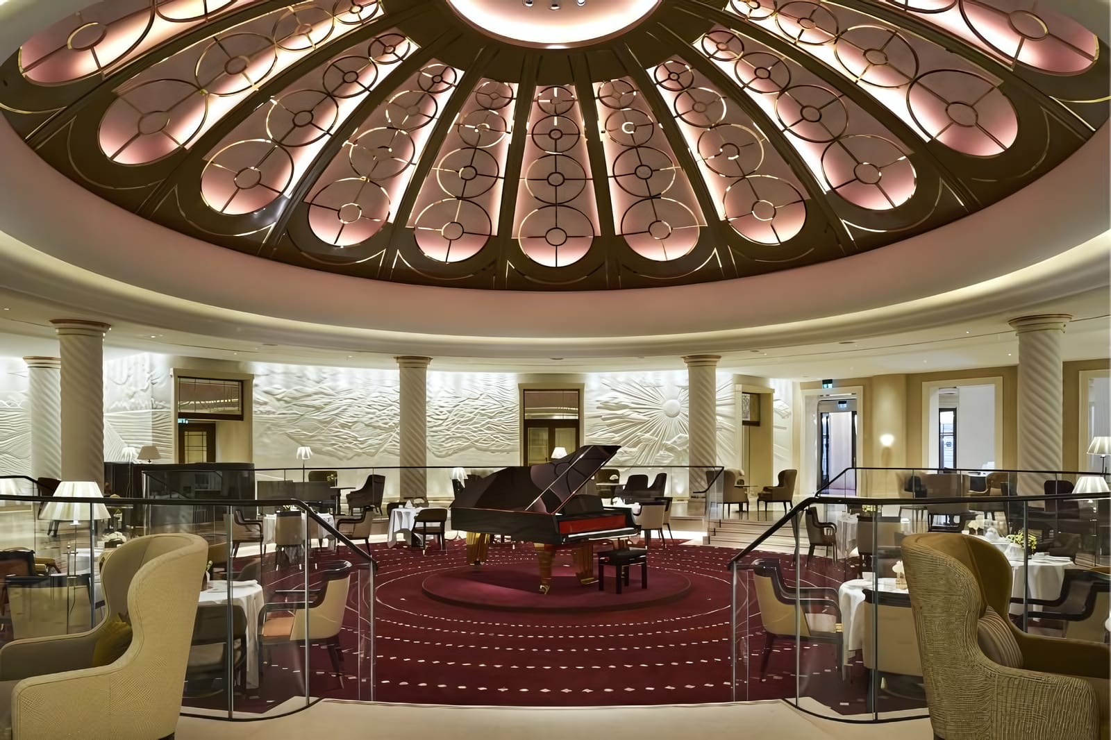 Rotunda Bar and Lounge