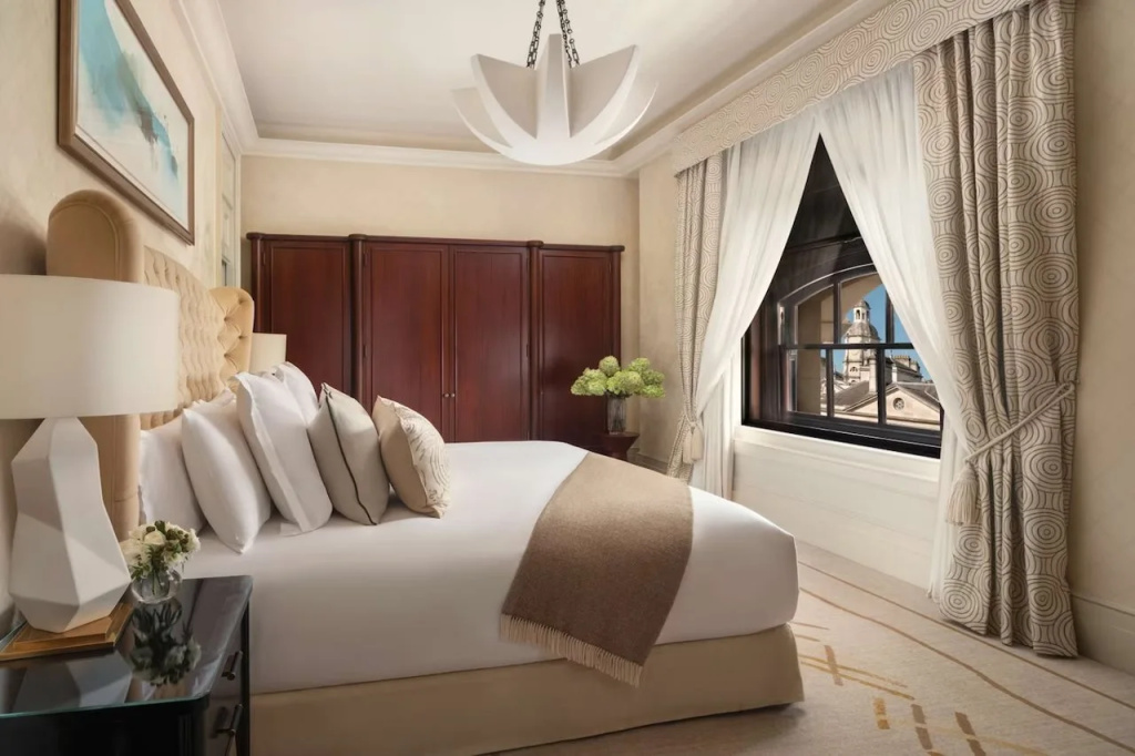 guest_rooms