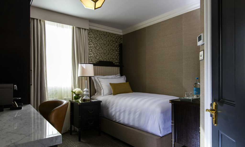guest_rooms