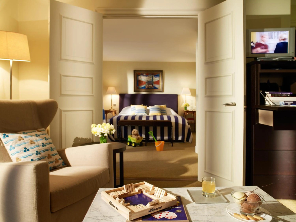 guest_rooms