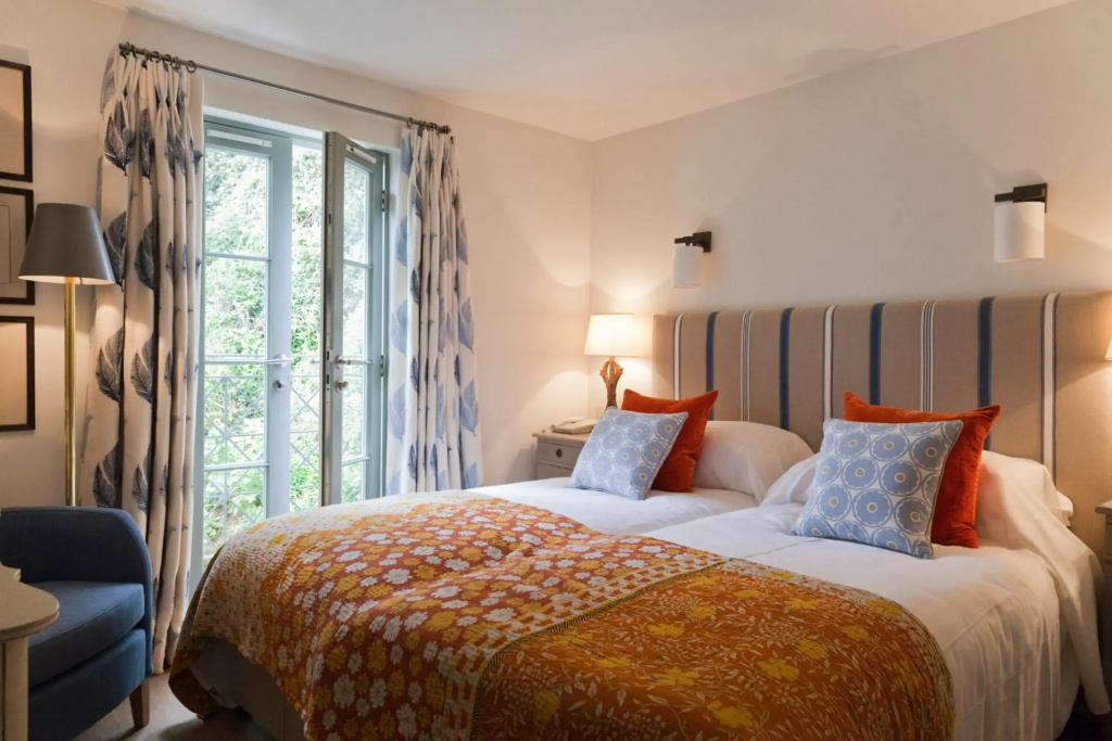 guest_rooms
