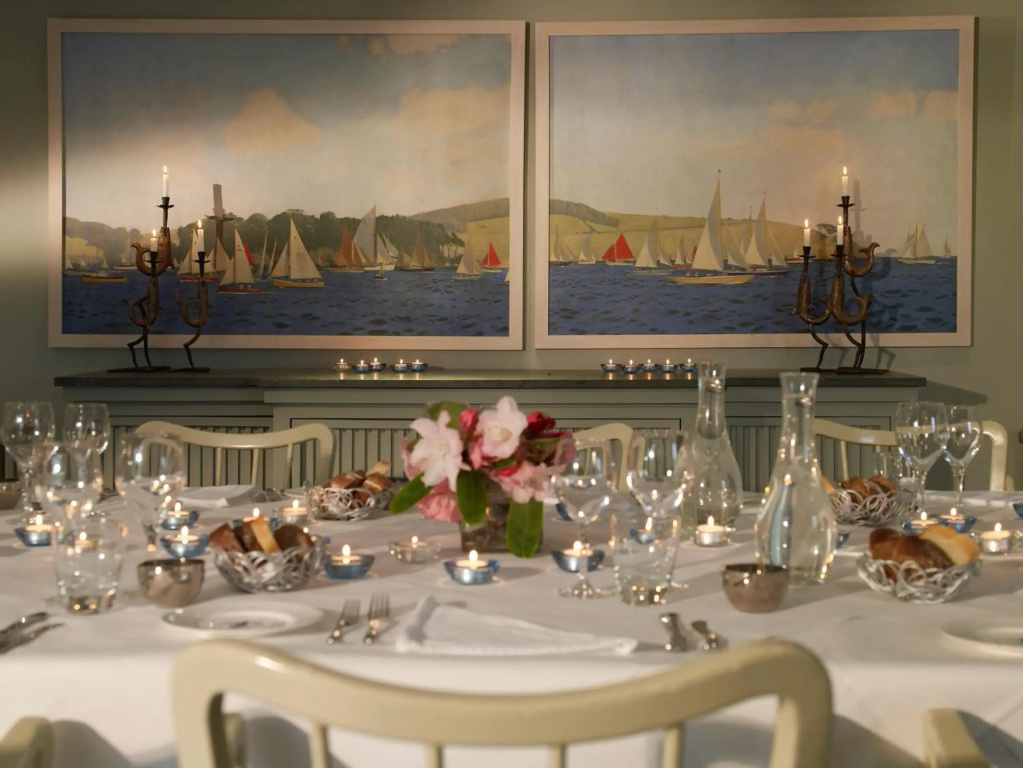 restaurant