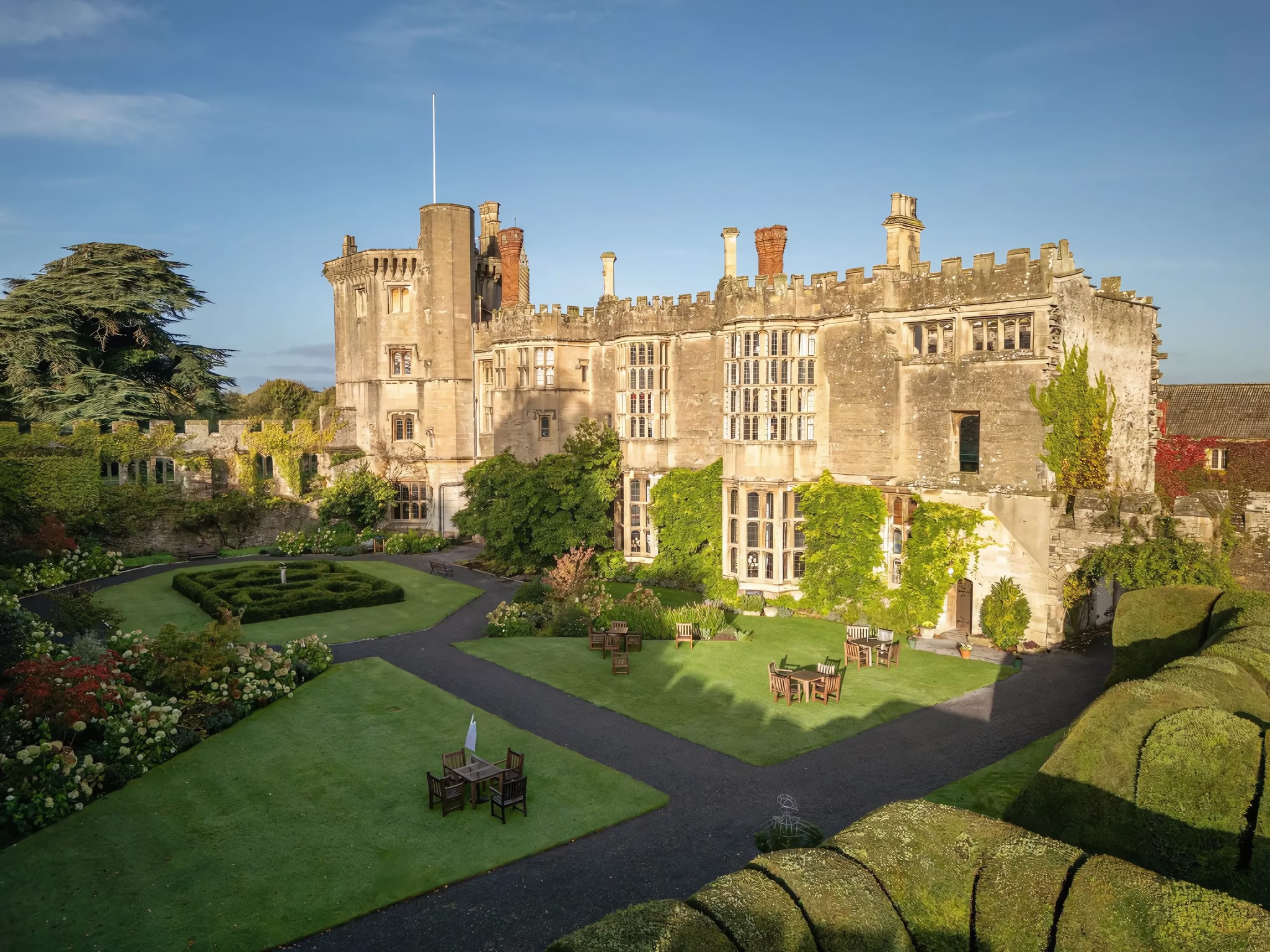 A Screen-Ready Castle Setting
