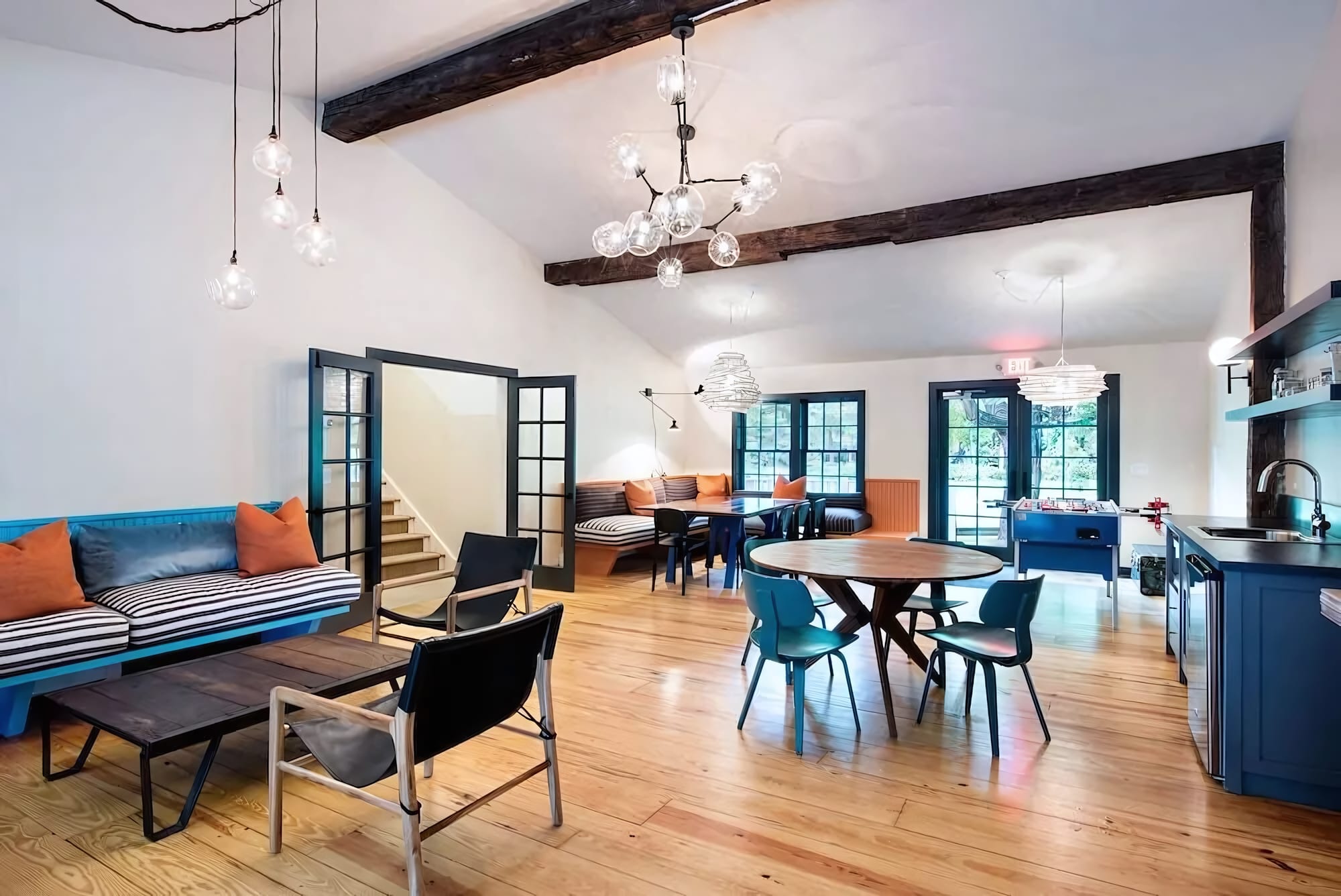 Dining Rooted in Time and Place
