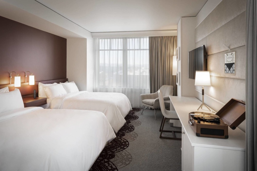 guest_rooms