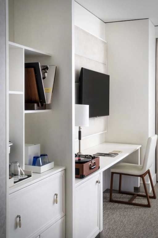 guest_rooms