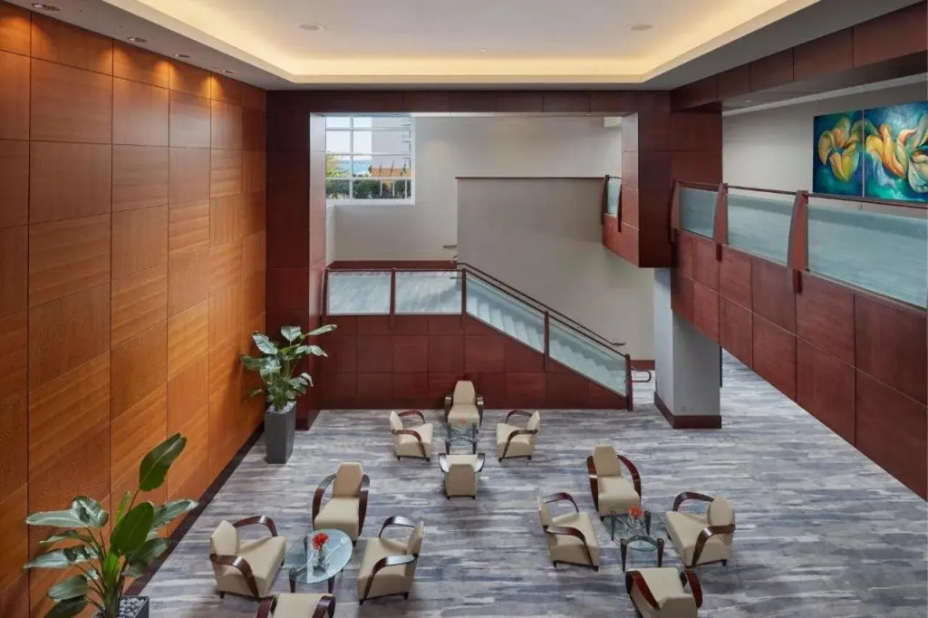 hotel_rooms