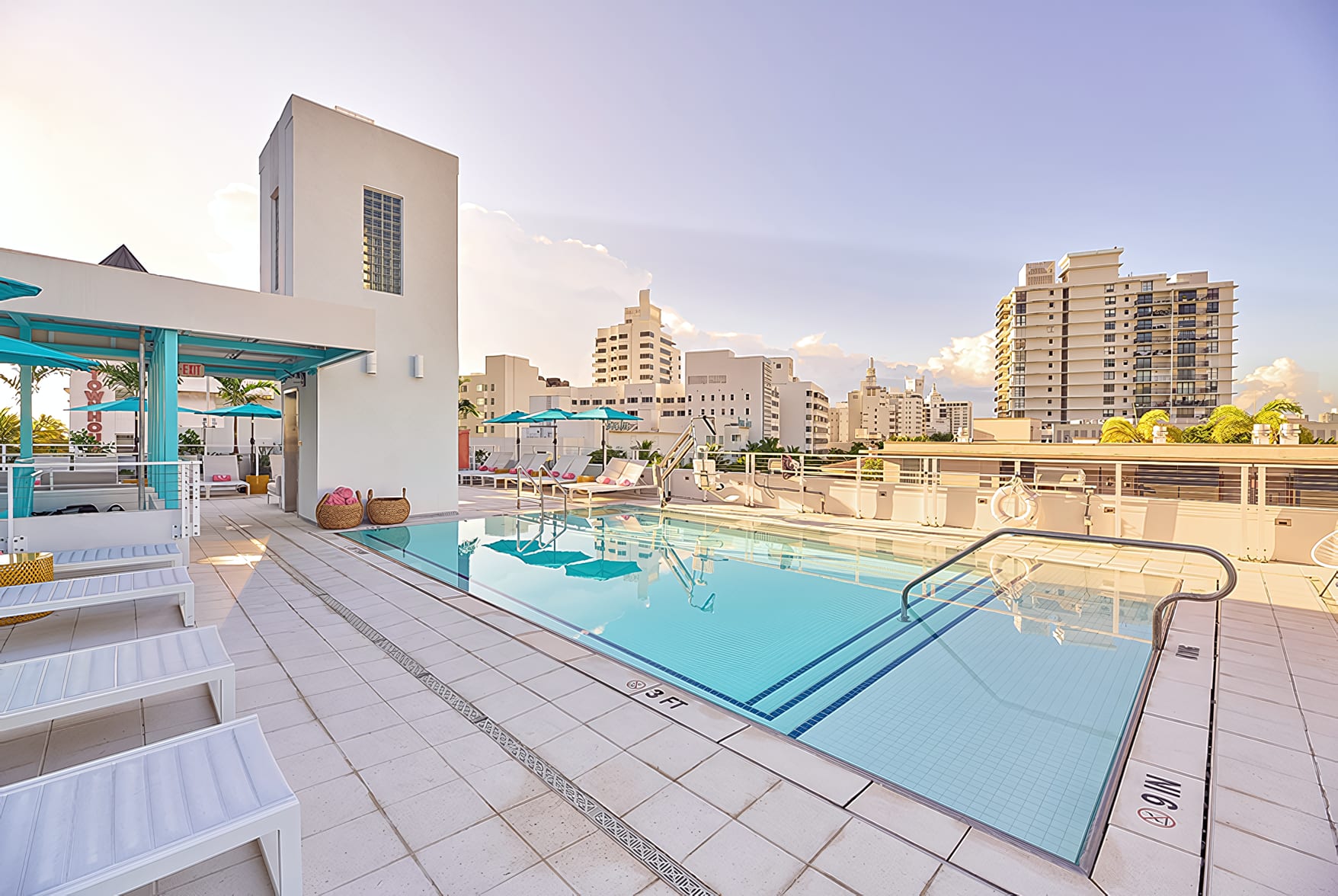 Fourth-Floor Rooftop Pool