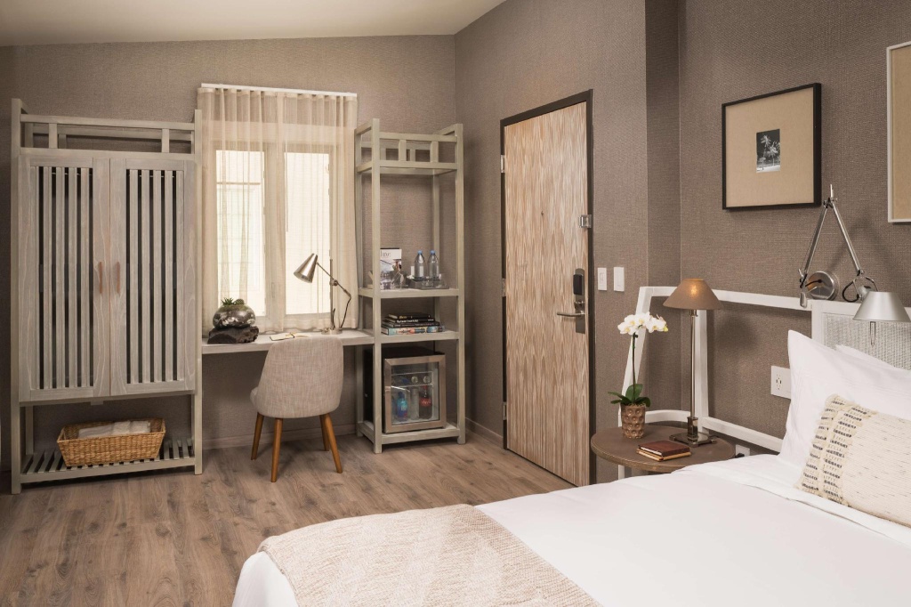 guest_rooms