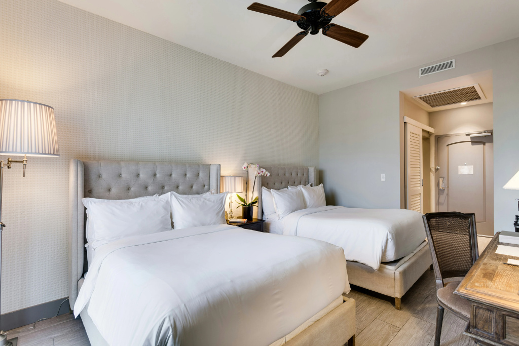 guest_rooms