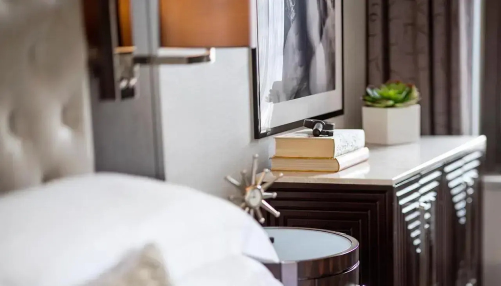 guest_rooms