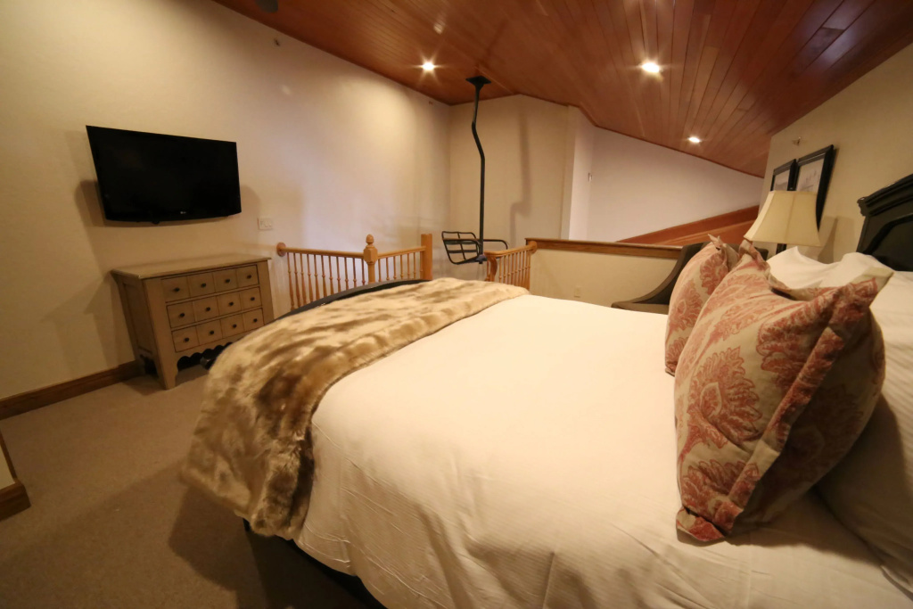 guest_rooms