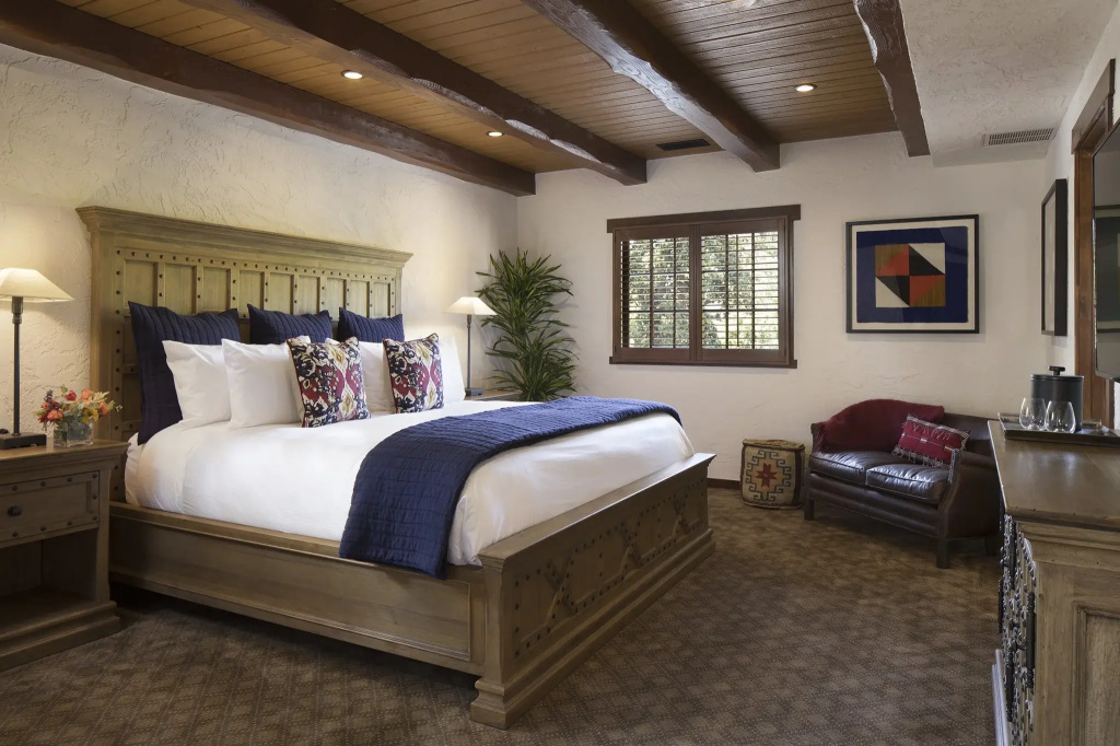 guest_rooms