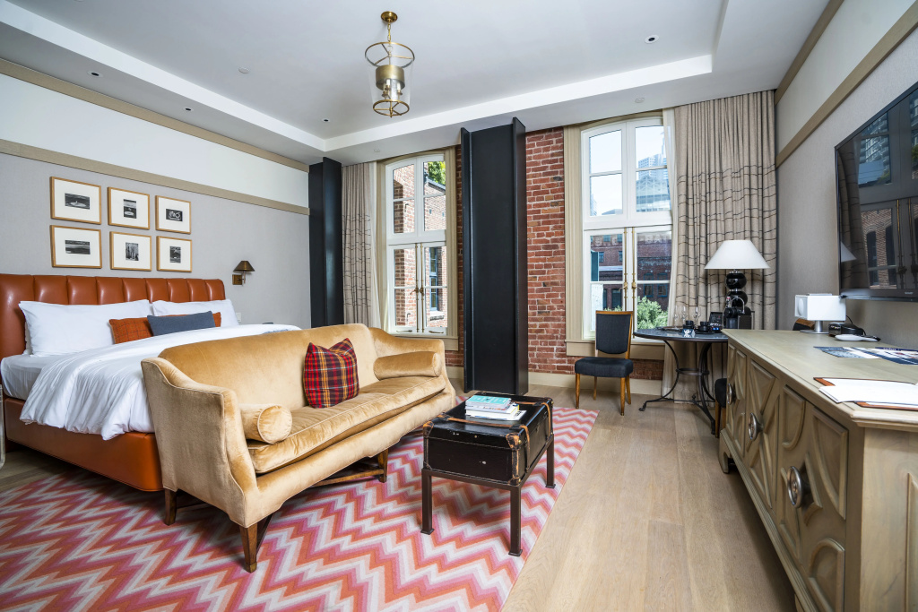 guest_rooms