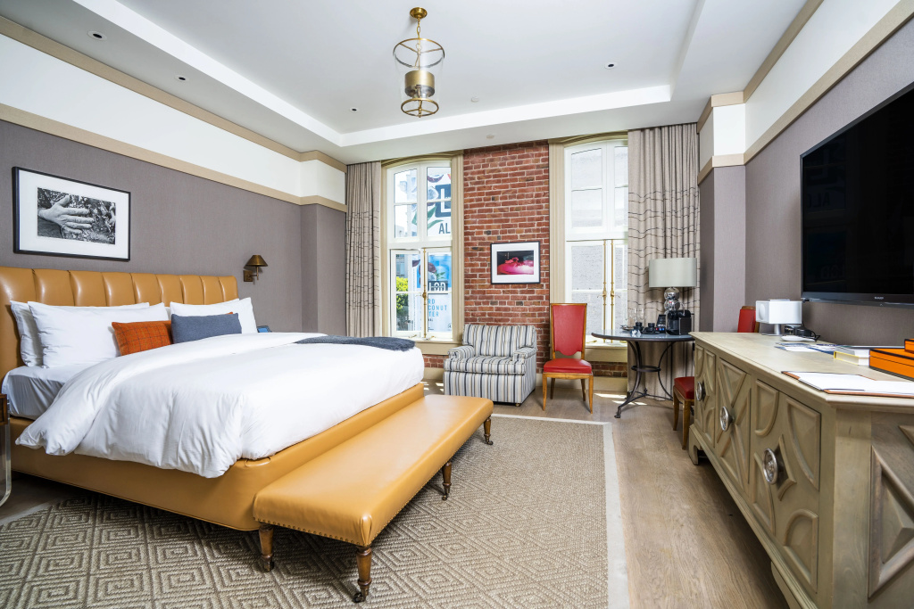 guest_rooms