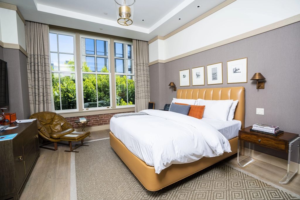 guest_rooms