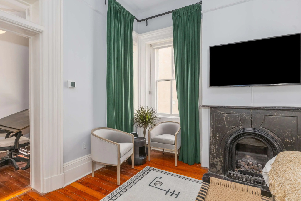 guest_rooms