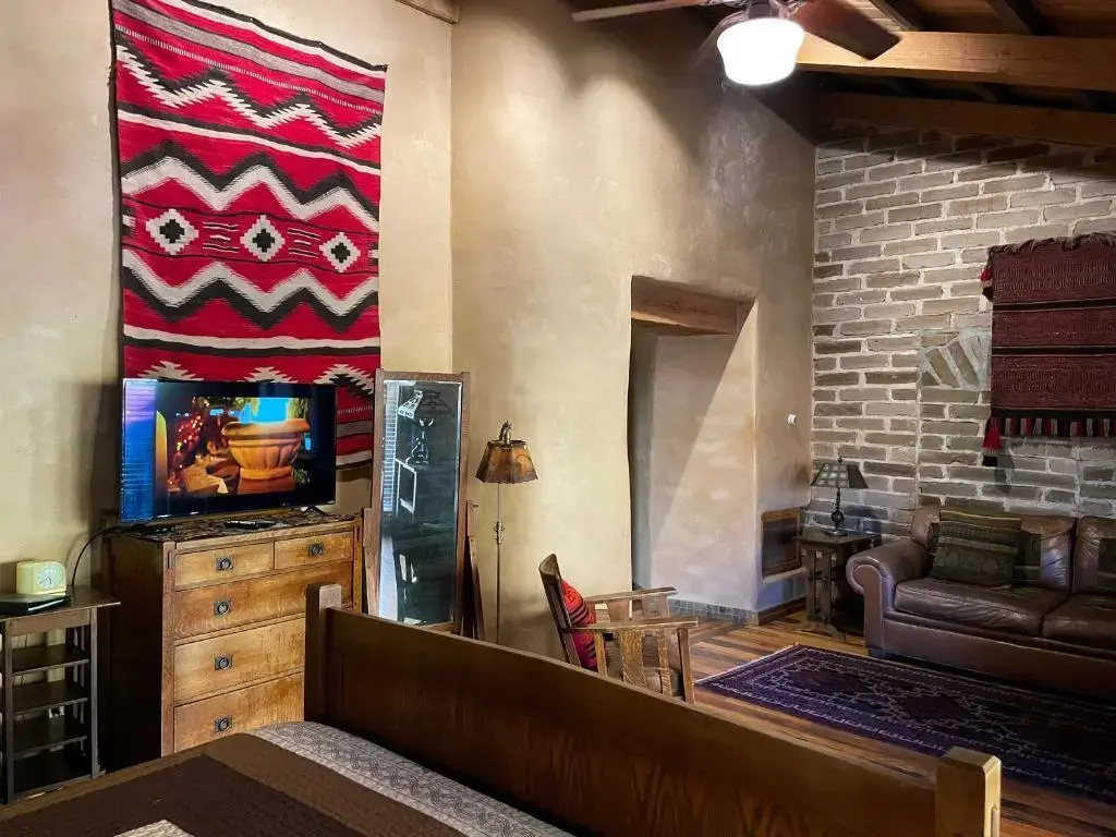 guest_rooms
