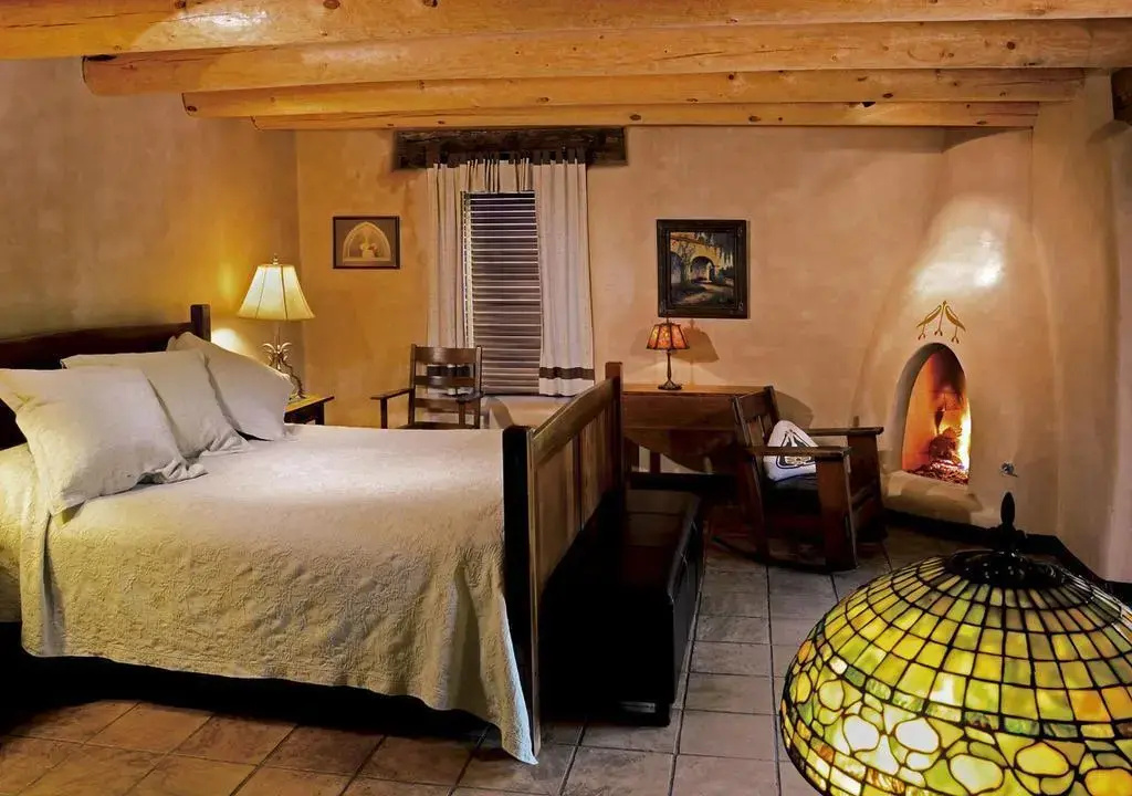 guest_rooms