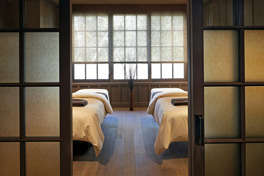 guest_rooms