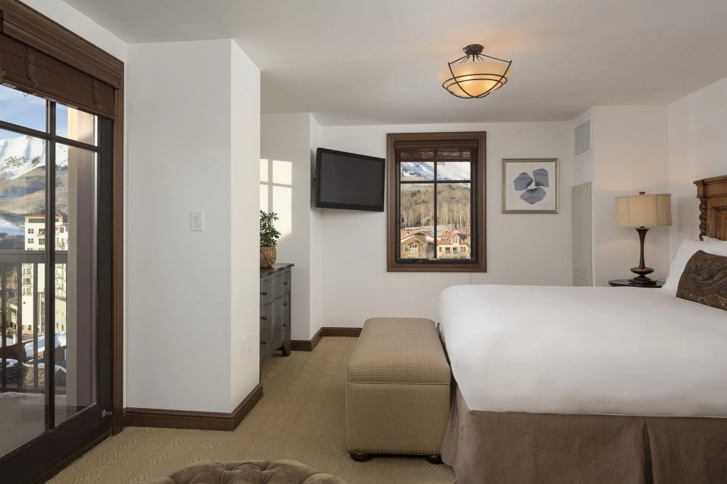 guest_rooms