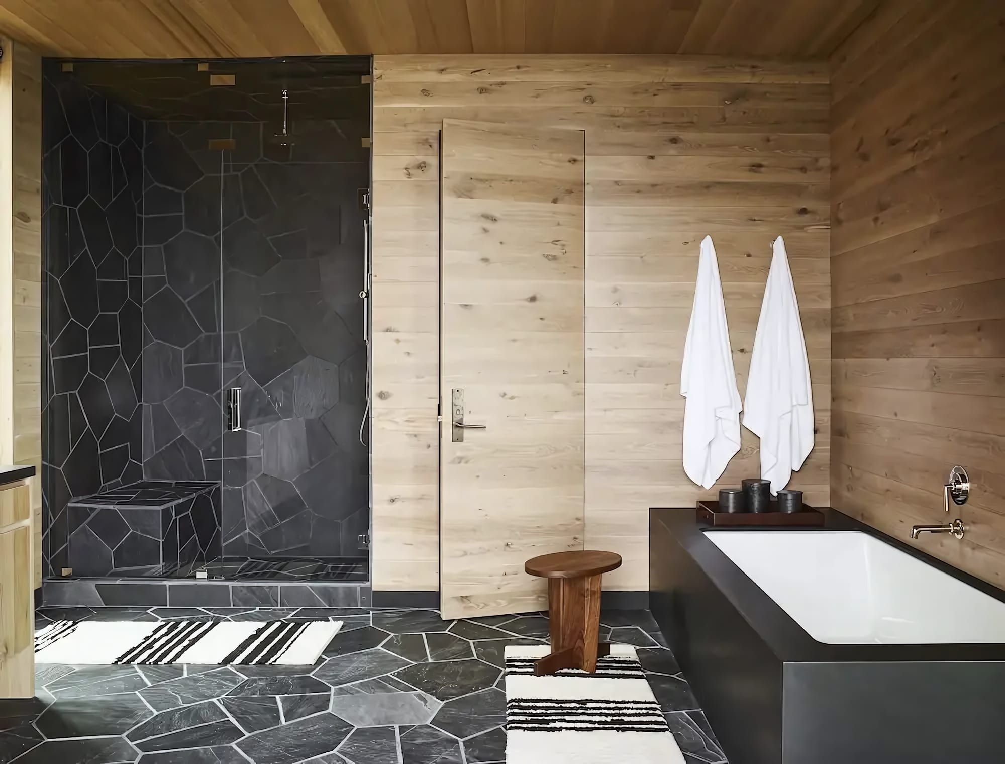 Spa & Athletic Club with infinity plunge