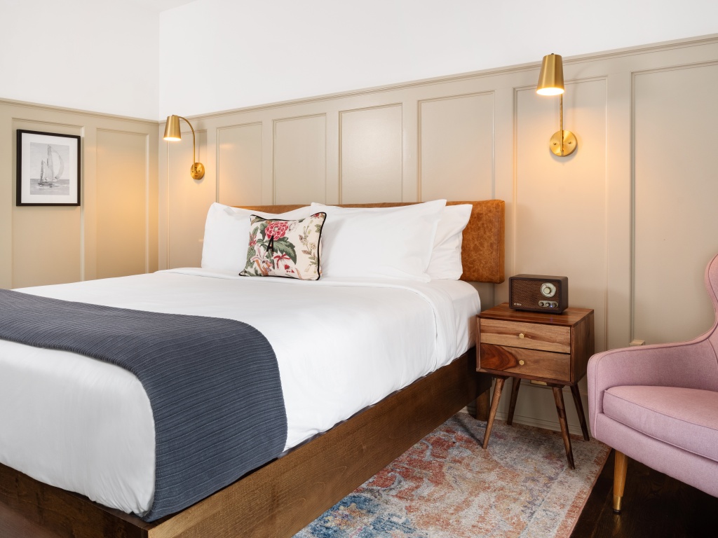 guest_rooms