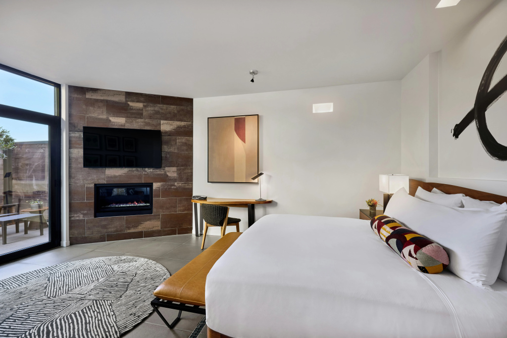 guest_rooms