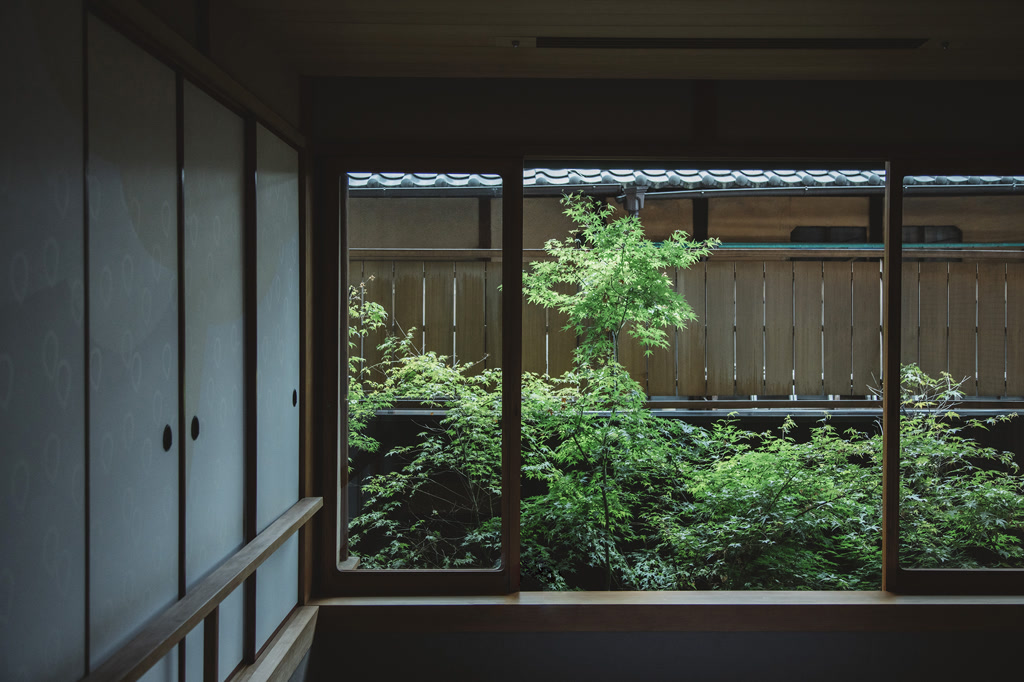 Steps from Yasaka Shrine in Gion Higashiyama