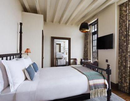 Standard Quadruple Room images