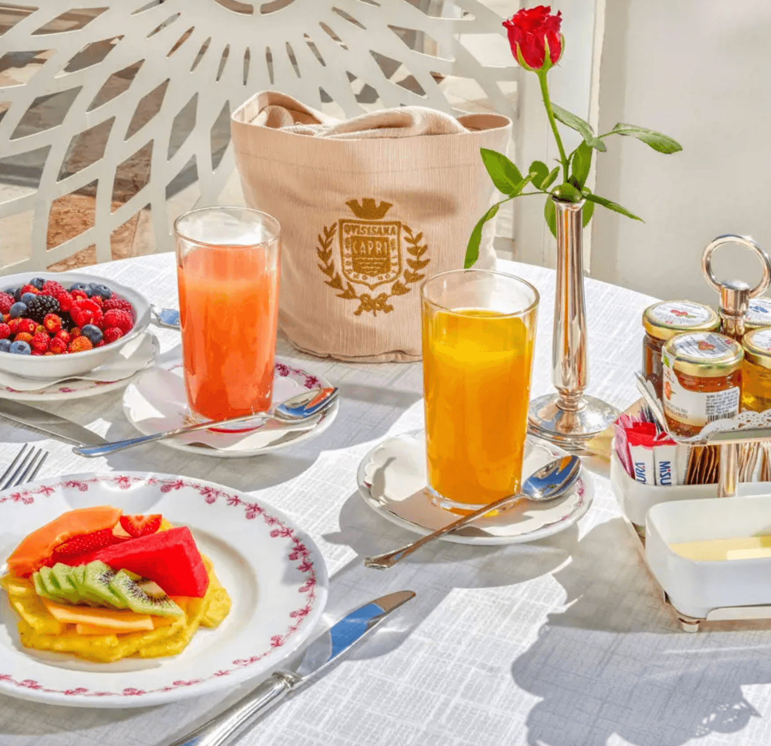 Breakfast on Camerelle