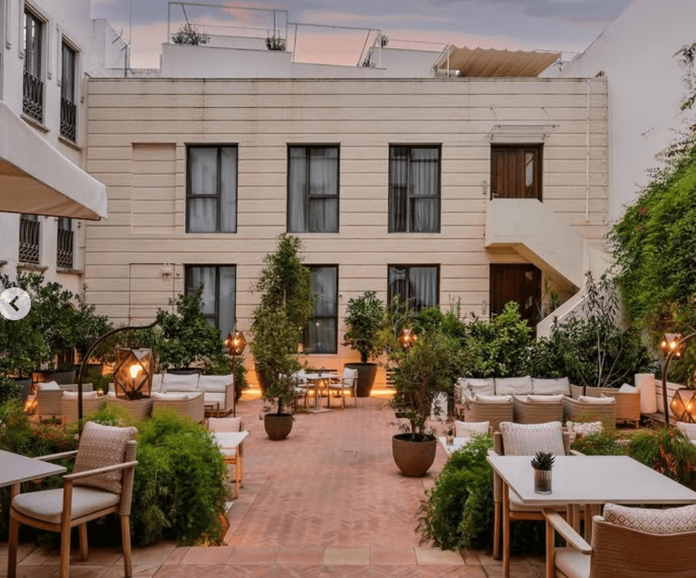 Flavors of Andalusia in the Courtyard