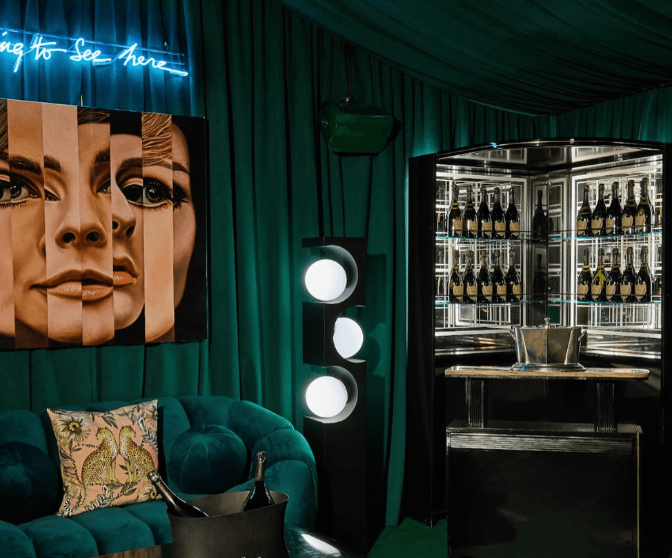 The Jade Room is where the real insiders go