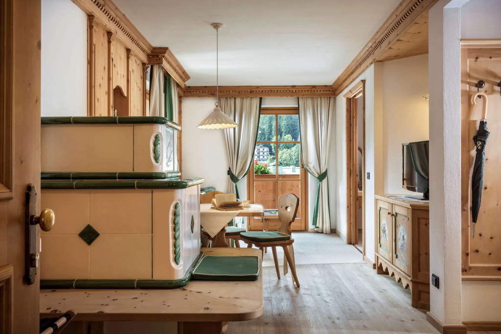 guest_rooms