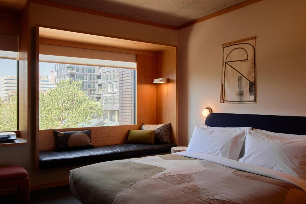 guest_rooms