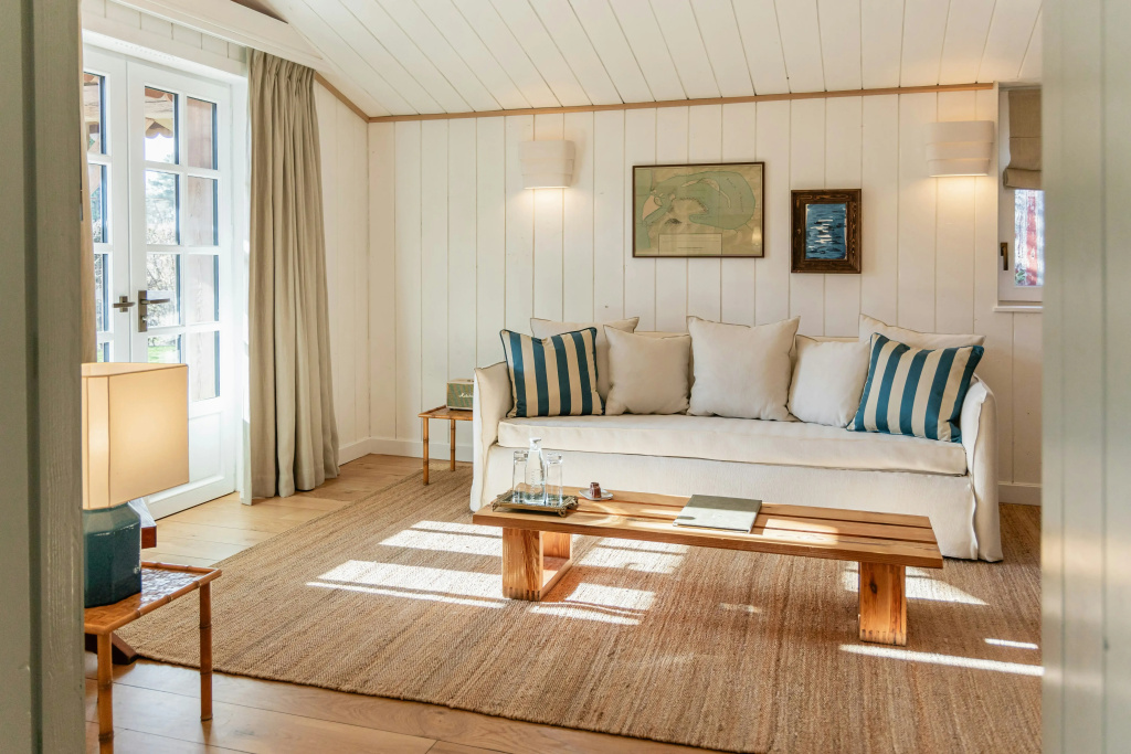 guest_rooms
